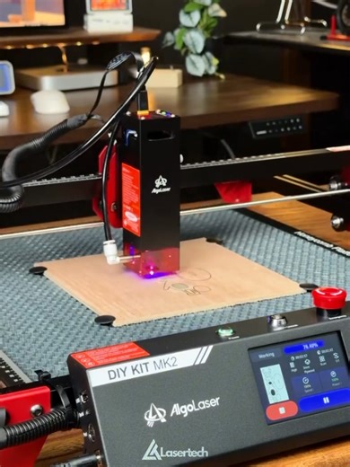 Samostalna funkcionalnost omogućava vam rad bilo gdje, u bilo kojem trenutku. Idealna je za sve, bilo da se bavite graviranjem za hobi ili želite razviti profitabilan biznis. AlgoLaser DIY KIT MK2 10W 🔹 Pametna investicija od 1150 KM, uz besplatnu dostavu! 🔹 1 godina garancije na sve dijelove i brza tehnička podrška. 🔹 Mašina je savršena za hobi i profesionalne projekte od graviranja nakita i personaliziranih poklona, do unikatnih dekorativnih predmeta. Naručite danas i pokrenite svoj kreativ