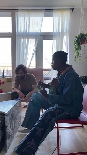 Penn Badgley Singing and Victoria Pedretti Deepfake: A Musical Compilation