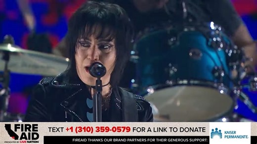 Nirvana Reunites at L.A.'s FireAid Benefit Concert With Special Guests