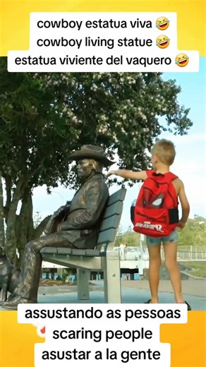 Cowboy Estátua Viva e as Melhores Pegadinhas de Susto | SuperRisadas Brasil