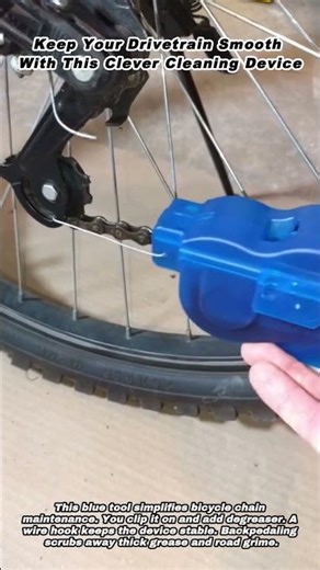 Keep Your Drivetrain Smooth With This Clever Cleaning Device