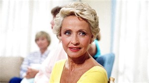 Jane Powell, Hollywood golden-age musicals star, dies at 92