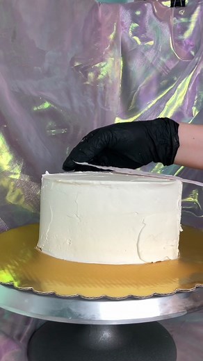 Shag cakes are a labor of love - lots and lots of labor on this one. What do you think about the shaggy aesthetic? I’m personally fascinated with rug tufting videos so this is my edible contribution to that trend 😌 #shagcake #shagcakes #cakesoftiktok #caketok #cakedecorating #checkerboardcake #skacake #decorateacake #vintageaesthetic #aestheticcakes #y2kcake #cakecakecake #howtopipe #cakedecoratingtutorials #cakedecoratorsoftiktok #cakedesign