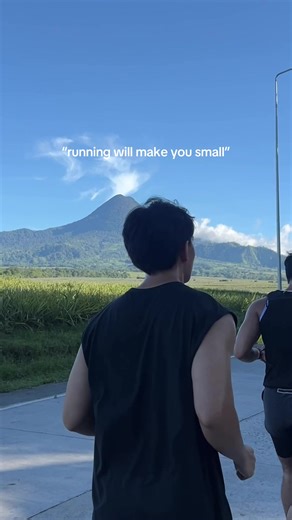 running will only make you small if you don’t know to fuel properly and program your workout split and of course by not tracking your macros #running #run #gym #strenghttraining #fyp