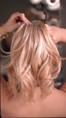 Amazon.com : Kitsch Banana Clips For Women - Retro 80’s Style Hair Clips | Secure & Durable No Crease, Cute Claw Clips for Styling, Ponytails & Updos | Ideal Gifts for Women - Black & Tort Hair Accessories, 2pcs : Beauty & Personal Care