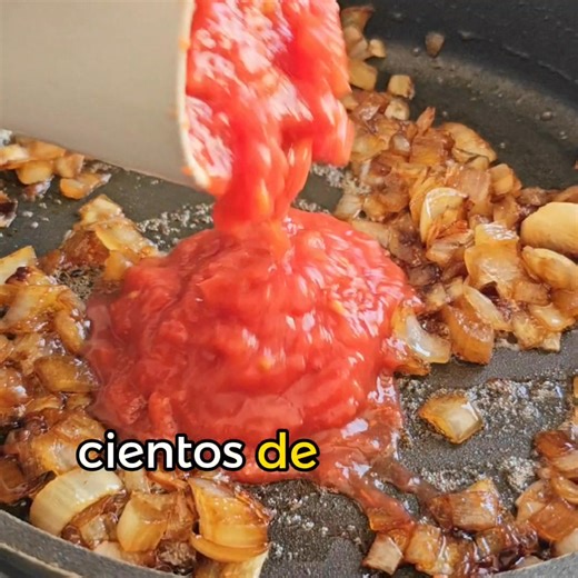Si te cuesta organizar la comida de todos los días, entonces llegaste al lugar indicado. ✅Más de 100 recetas para comer rico, sano y casero ✅Desde cómo guardar cada vegetal hasta sesiones de pollo, legumbres, veganas, sin tacc. ✅ MILES de tips (calditos, cubitos de pesto, pasta de ajo, etc.) El libro digital perfecto para que puedas organizar tus comidas del mes entero en pocas horas. ¿Tu libro fav? ¡No te lo pierdas! | Paulina Cocina