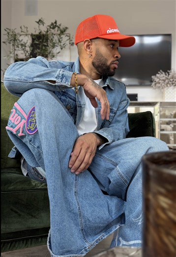 Felt like dressing with a bit of nostalgia - vintage Von Dutch denim x Nickelodeon hat x oversized Japanese t shirt #mlm #gay #fashion #ootd #vintage