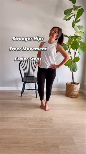 Most people move their hips when they think they’re rotating the leg. That’s why this simple shift…feeling the twist start deep in the hip socket…is such a game-changer. It builds strength where mobility actually begins. Save this for the next time your hips feel stiff — you’ll feel the difference right away. 🤍 #essentrics #functionalmovement #hipmobility #movewithease #painfreemovement #mobilitytraining #healthyhips #aginggracefully #fitover40 #fitover50 | Essentrics with Bethanne