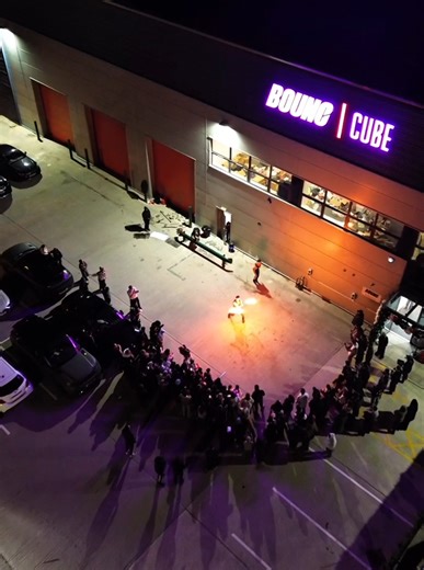 BOUNC | CUBE #movetogether