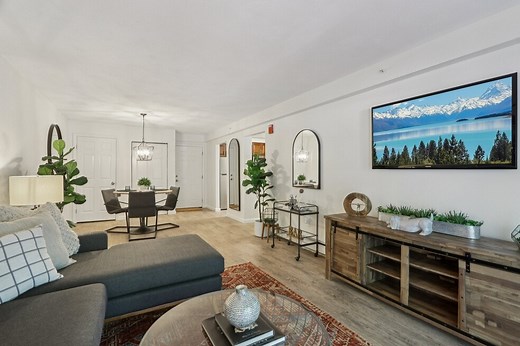 Apartments For Rent Near Southern New Hampshire University Manchester Campus - Manchester, NH