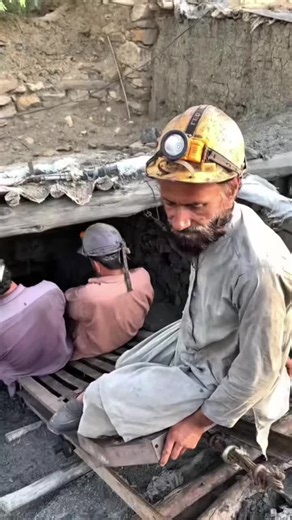 #foryoupagе #blackdiqmond #coalmining | Coal Mining