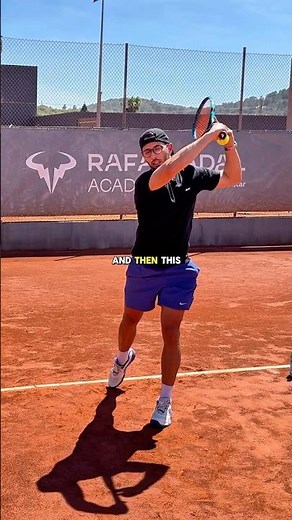 How to Hit a Tennis Forehand (Beginner vs Pro) #tennis #tennisforehand #forehand #tennislove