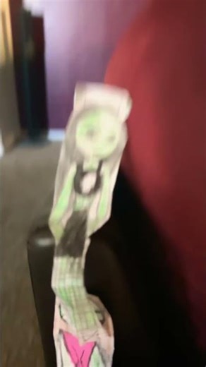 Alien girls day☺️￼￼