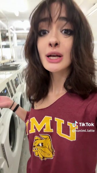 ur mom (@kunimi.latte)’s videos with Original Sound - Unknown