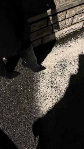 Crush cigarette under my boots