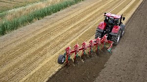 11K views · 98 reactions | 2500 i-plough: the ISOBUS mounted reversible #plough from #Kverneland with furrowcontrol technology! Check it out at LAMMA Show in January | Kverneland UK | Facebook