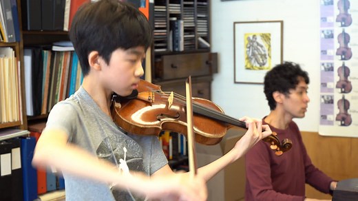 1K views · 21 reactions | The 2020 Summer String Academy is now accepting applications for serious young string players between the ages of 12 and 18! Listen as director Mimi Zweig describes what to expect in this four-week immersive exerpience. Share if you know any up-and-coming string players! Link to the program below! ⬇️⬇️⬇️ https://music.indiana.edu/precollege/summer/string/apply.shtml | Indiana University Jacobs School of Music | Facebook