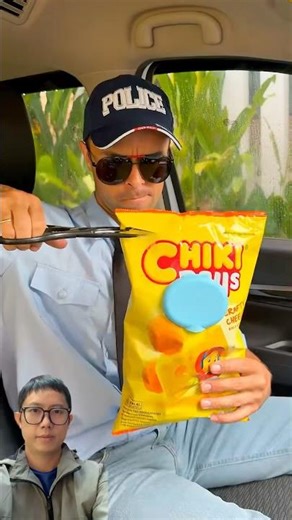 Accidentally cut open a bag of chips #trending #trendingshorts #trendingvideo #shorts #shortsvira...