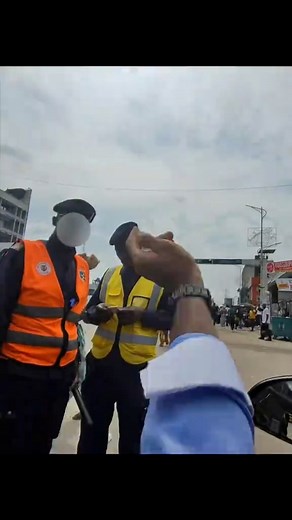 90K views · 6.2K reactions | Affaire contrôle de permis de conduire, un compatriote dénonce l’abus de certains agents de circulation routière. | Tonton D TV | Facebook