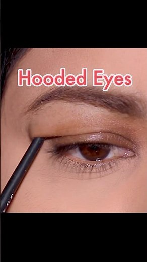Wow! This Tape Gives an Instant Lift To Hooded Eyes!