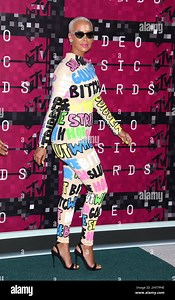 Amber Rose arriving on the red carpet at the MTV Video Music Awards 2015, at the Microsoft Theatre, Los Angeles Stock Photo - Alamy