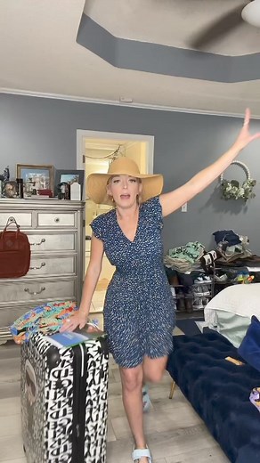 Discover the stress-free process of traveling with EF Go Ahead Tours. Leave the planning, flights, and reservations to us! | EF Go Ahead Tours