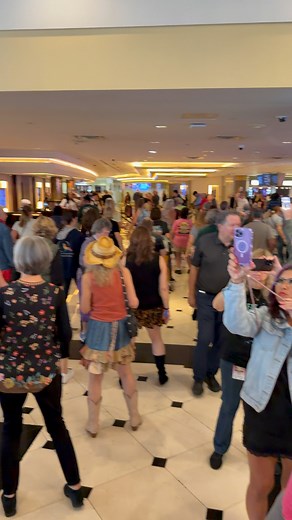 48K views · 671 reactions | A BAR SONG 鸞鸞鸞 COUNTRY LINE DANCE FLASH MOB LAS VEGAS EXPLOSION 2025  Colin's Country CLUB | Colin's Country CLUB | Facebook