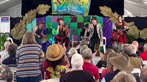 😆 What was that!!! You never know what will happen at a folk festival… The most spontaneous High Jinx time we’ve ever had with special impromptu raucous cameo from Séamas from The Pigs 😂 See for yourself… Many thanks to Louise for capturing 🎥 this moment in High Jinx history 😆 #gypsy #music #livemusic #gonegonegone🎶 #wheelofpoorchoices #danceband #murdermotel #melbourneband #glam #theroyalhighjinx #festivalband #originalmusic #cabaret #fleurieufolkfestival #thepigs #fleurieufolkfestival2023