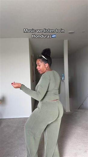 introducing you to Raspe🇭🇳💃🏾 #honduras