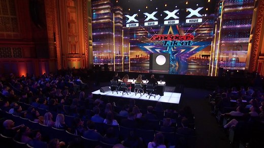 From my room and to our kitchen wall to AGT Stage! ✨🇵🇭🇺🇸 Still can't believe I made it to @America’s Got Talent! 😭😍 Here's my full performance on Auditions! Thank you guys! #shadowace #fyp #viral