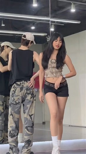 141K views · 2K reactions | 924 Dance Studio - #FernWang #广东 #knowknow #坦白 | 1M Dancer Club | Facebook