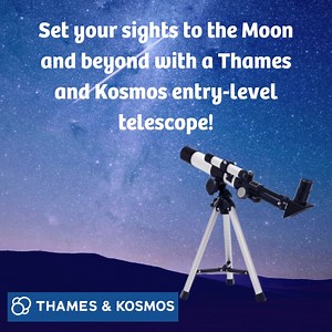 Telescope includes everything you need to start your astronomical observations. with 20x and 100x magnification its the perfect beginners telescope and will enable you to look at the moon, planets and stars. It even has a great how-to guide to get you started! #telescope #stars #stargazing #astronomy #beginner #starterkit #thamesandkosmos #moon #refractor #space #observation #inspiring #astronomer #scienceiscool | Thames & Kosmos UK
