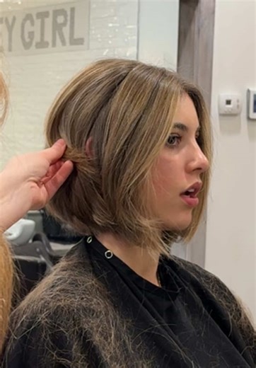 Blunt Textured Bob Haircut Tutorial for Stylist Skills