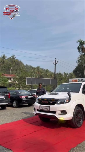 PMA CASRS MORAYUR on Instagram: "TOYOTA 🚘Vehicle: Fortuner 👉🏼Option: 4*2 ⚙️Transmission:Automatic 🖨️Registration:RE (KL) 📆Model: 2014 ⛽️Fuel: DIESEL 💯Condition: Good 🙋Owner:Second OWNER 📅Insurance : YES Km : 135000 Tyre: 4 95% 💵Price :1425000/-With kerla Mob: 9745700028 9961190028 . 9745000028 *PMA CARS MORAYUR*"