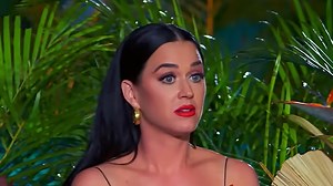 American Idol's Katy booed by audience after she bashes Nutsa's performance