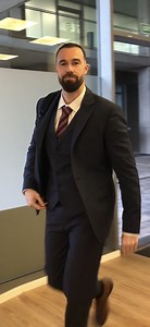 5 days, 5 suits, 1 man. Jonathan is rocking the ultimate style challenge - are you ready to join him? | Hockerty