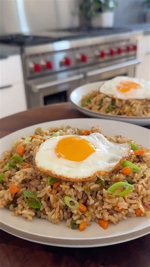 Keeping your ingredients fresh is Sub-Zero's mission. Dual refrigeration technology ensures your vegetables stay crisp, flavorful and ready to enjoy, for longer. Save Maxi's Kitchen's vegetable fried rice recipe for your next easy clean-out-the-refrigerator meal. https://bit.ly/46mVgv4 | Sub-Zero, Wolf, and Cove