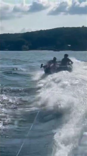 Tubing with dad is so fun! #viral #tube #lake #video #lakelife #tubing #watersports #fun #waterfun