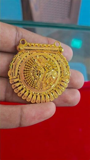 gold design locket ✨💖✨#jewellery