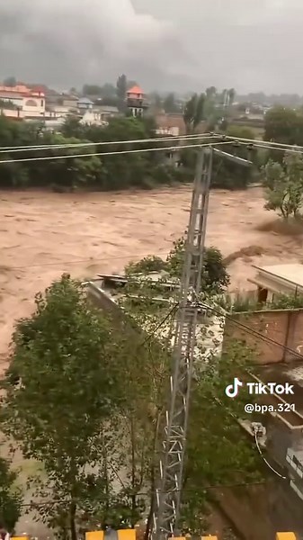 Pahami Bencana Alam: Banjir Bandang dan Dampaknya