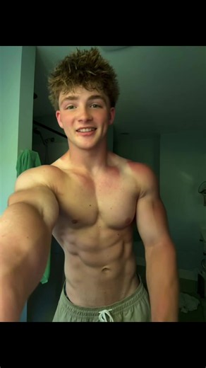 Bro might be training to bench 500 #davidlaid #fyp | davidlaid