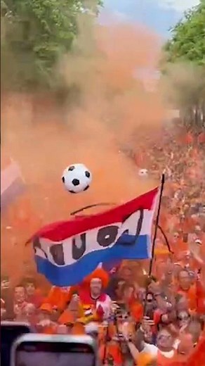 Snollebollekes - Links Rechts - OrangeArmy München #shorts