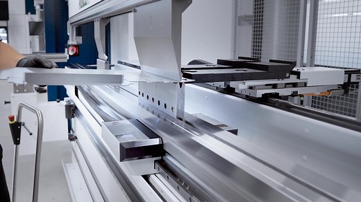 📢 Introducing the TruBend 3130, TRUMPF’s latest press brake innovation! Meet the multipurpose powerhouse: a versatile, high-performance press brake developed to tackle all your daily challenges no matter how complex. 🦾 Program jobs offline with TecZone Bend software 🦾 Achieve unmatched accuracy with ACB laser measuring 🦾 Take on heavy parts with the new Bending Aid (330 lbs load capacity) See how small details can create big results: https://fcld.ly/trubend3130 | TRUMPF Inc.