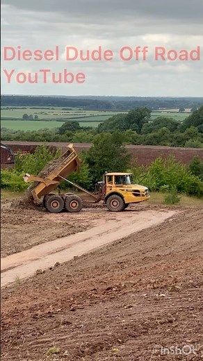 Volvo A30G Articulated Dumper Truck (Dumping Load)