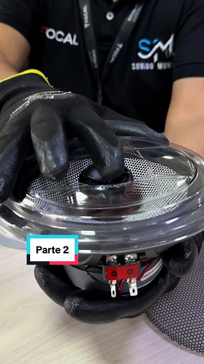 🚨 Comparativa Focal: Auditor ACX 165 vs Access 165 AS ¡El duelo de titanes está aquí! 👊 PARTE 2 Descubre las diferencias entre los Focal ACX 165 de la serie Auditor y los Focal 165 AS de la serie Access. Analizamos cada detalle 🔊. Si eres un amante del audio y buscas mejorar tu experiencia en el auto, ¡este video es para ti! 🔧 Los ACX 165, con su diseño de 2 vías y su tweeter invertido de Mylar, ofrecen una estructura sólida y un sonido definido. Por otro lado, la línea Access 165 AS se dest