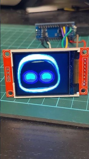 Animated eyes in Color on robotic face background with Arduino Nano - no flicker