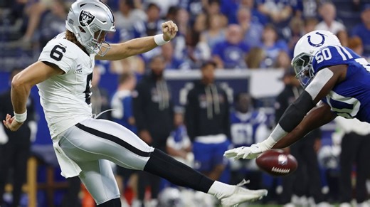 Raiders punter dodges serious injury after Colts game