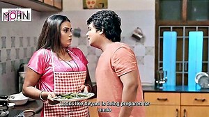 Stepson’s Secret Kitchen Affair With The Hot Indian Stepmother Mohinilaxmi - XXXBP