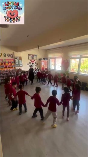 Kids Dance with Teacher Fun Classroom Activity 🧒🎶
