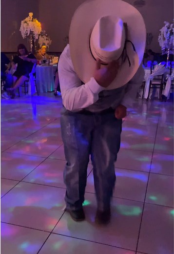 Learn Huapango Dance Steps for Beginners